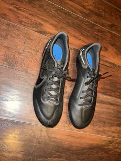 Soccer Cleats Size 11.5 Black Tiempo