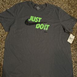 Nike Tee “JUST DO IT” Size 2XL