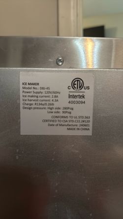 Indoor/outdoor ice machine