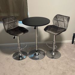 Small Table And Stools