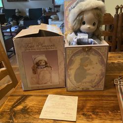 Precious Moments Winter Song Limited Edition 