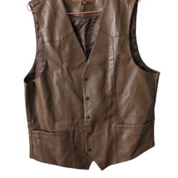 Gioberti Men's Faux Leather Vest