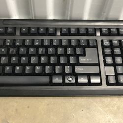 GEARHEAD COMPUTER KEYBOARD