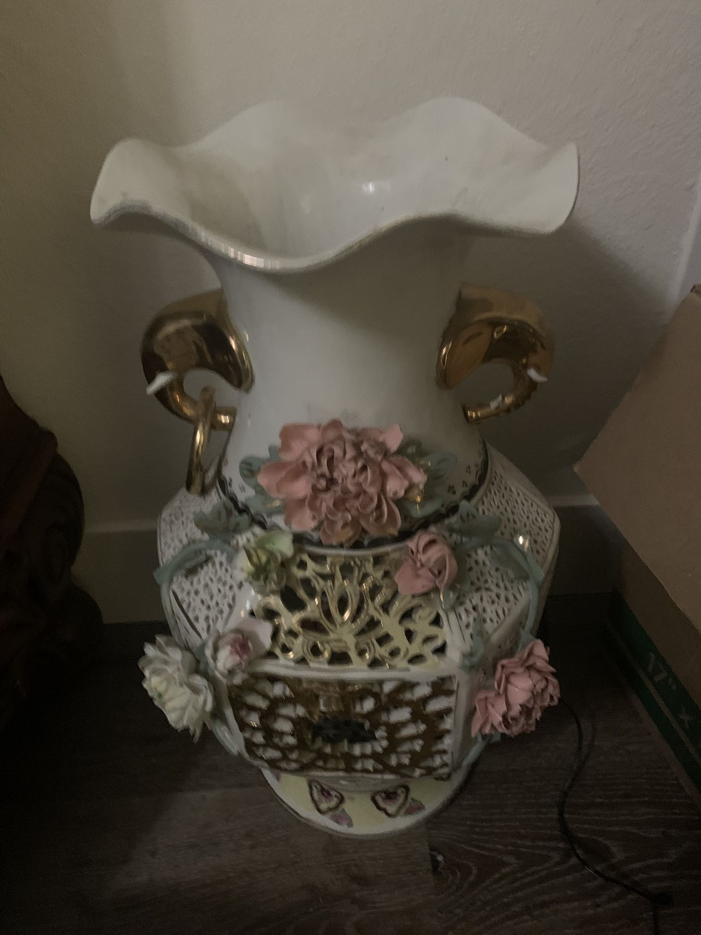 vase