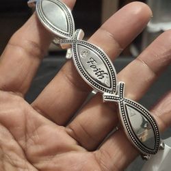 Scripted Stretchable Bracelet 