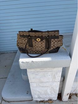 Coach Hampton Bag
