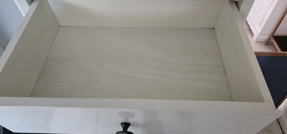 Nightstand/ Burro Mueble