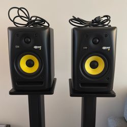 KRK Rokit 5” Powered Studio Monitors w/ Monitor Stands