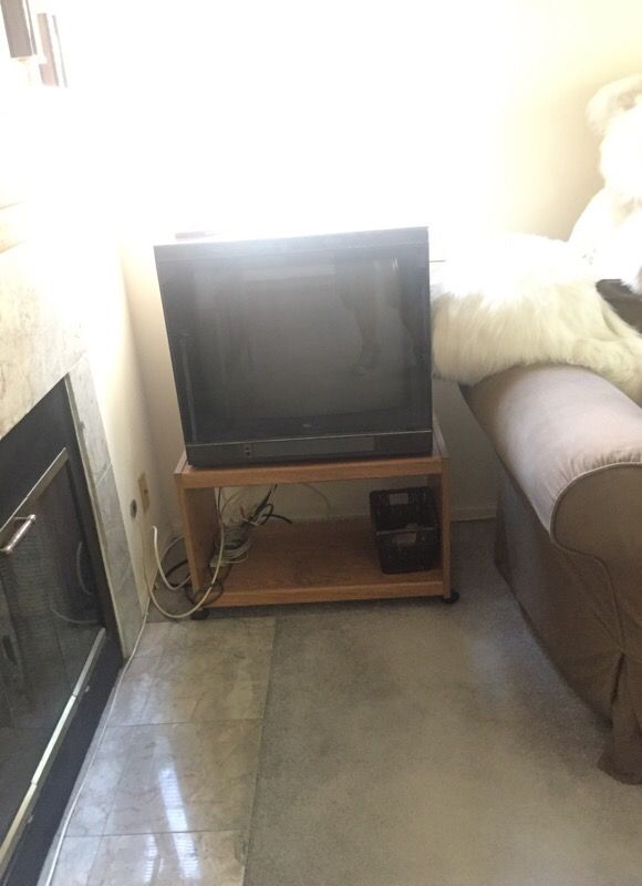 NEC CRT tv ( no stand) 27” diagonal Model CT-2601A