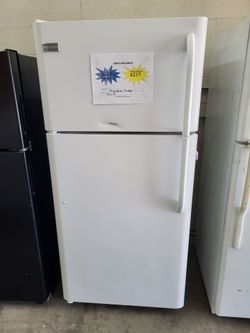 🇺🇸4th Of July Sale! Frigidaire 18cuft Fridge-Warranty Included