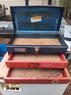 Heavy Duty Tool Box. One Top Shelf , Two Drawers 10.00