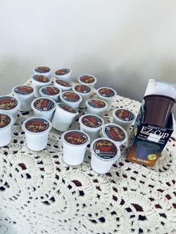 Keurig Coffee Pods (21) Plus EZ-Cup