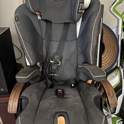 Chicco car seat