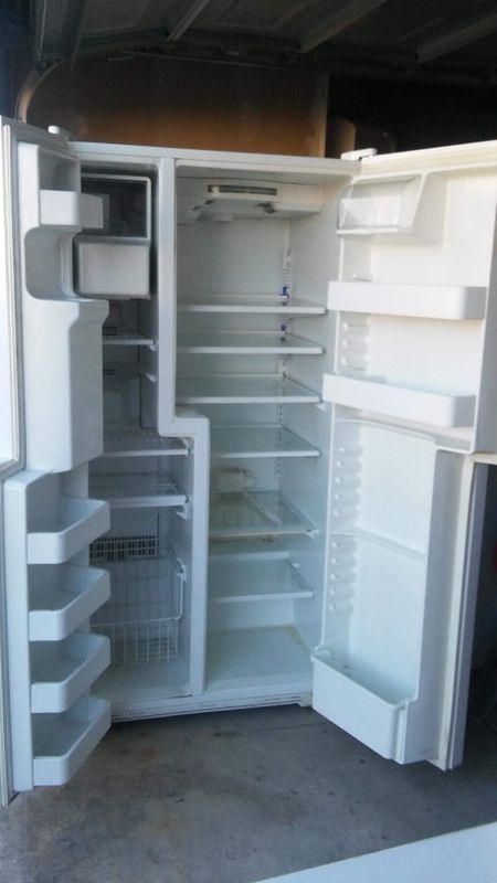 Appliances refrigerator dishwasher sink dishwasher stove microwave