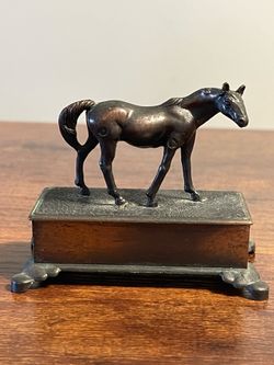 Vintage Die-Cast Miniature Horse Pencil Sharpener 3”x 2.5”