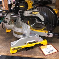96091 Dewalt DW717 Corded 120v 15amp 10” Compound Miter Saw W/ Dust bag & Stand Mount 581239