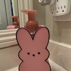 BB&W Bunny Soap Holder 
