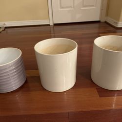 Three Plant Pots / Planters In Excellent Condition