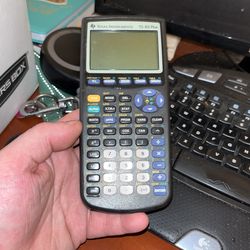 Calculator TI-83 Plus