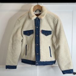 Levi's Strauss, Sherpa, Ex Boyfriend Trucker Jacket, Blue Denim & Off-White Sherpa, Size Medium