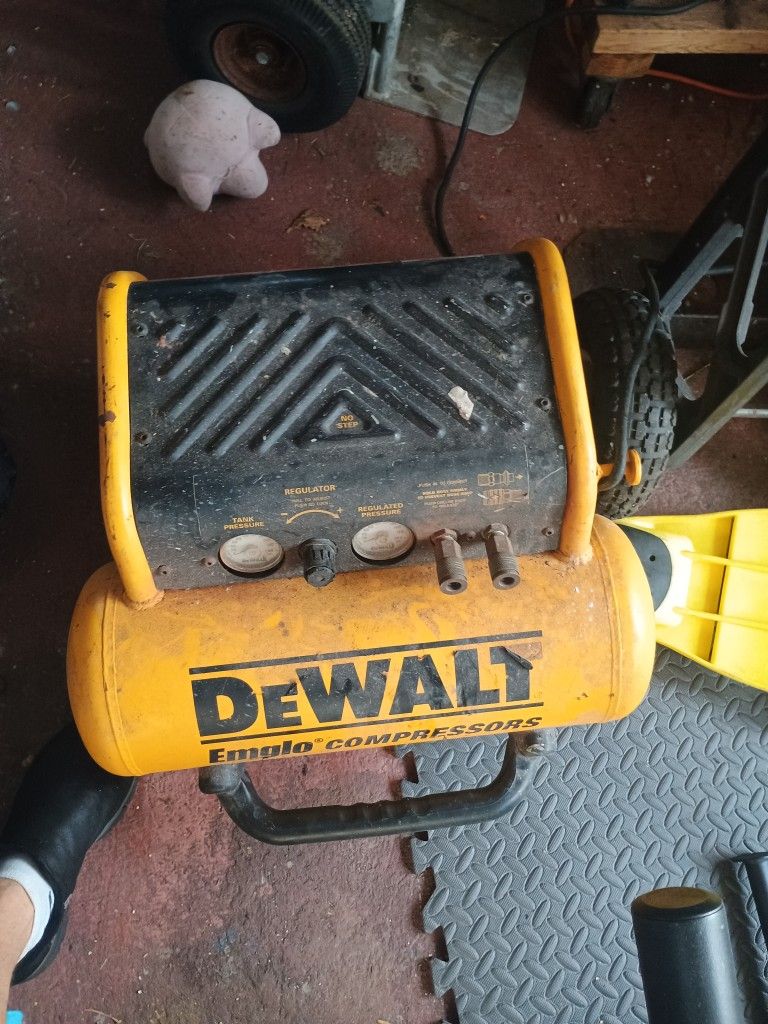 DeWalt Air Compressor