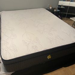 Queen Size Mattress And Box Spring