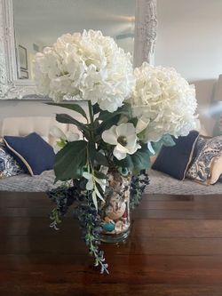 Coastal Floral arrangement $20