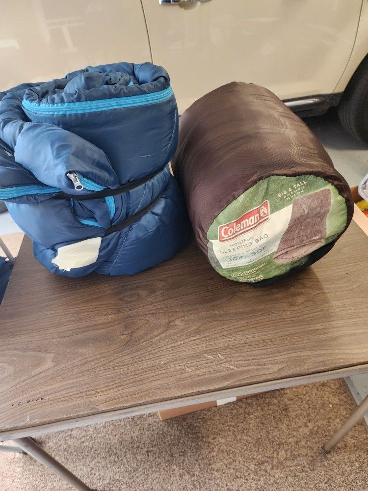 2 Sleeping Bags Good Condition Adult