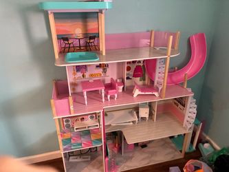 Doll house