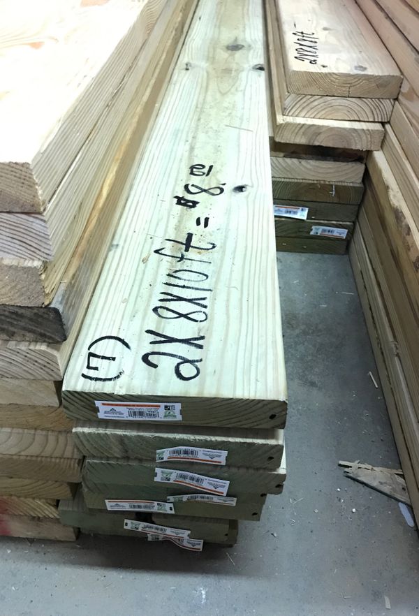 TREATED LUMBER (7) 2X8X10 ft = 8.00 each/cada 112 Farrell St Houston