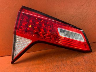 2016 - 2022 HONDA HR-V LEFT DRIVER SIDE INNER TAIL LIGHT OEM