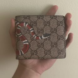 Gucci Wallet 💳 