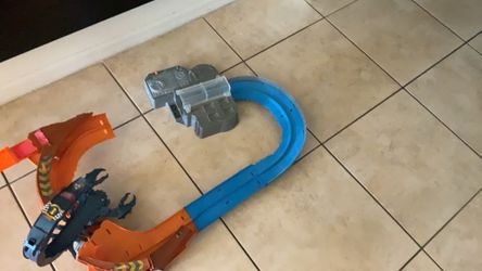 Scorpion hot wheel track