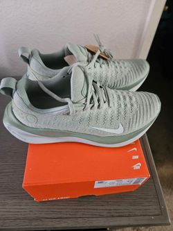 Nike women shoes