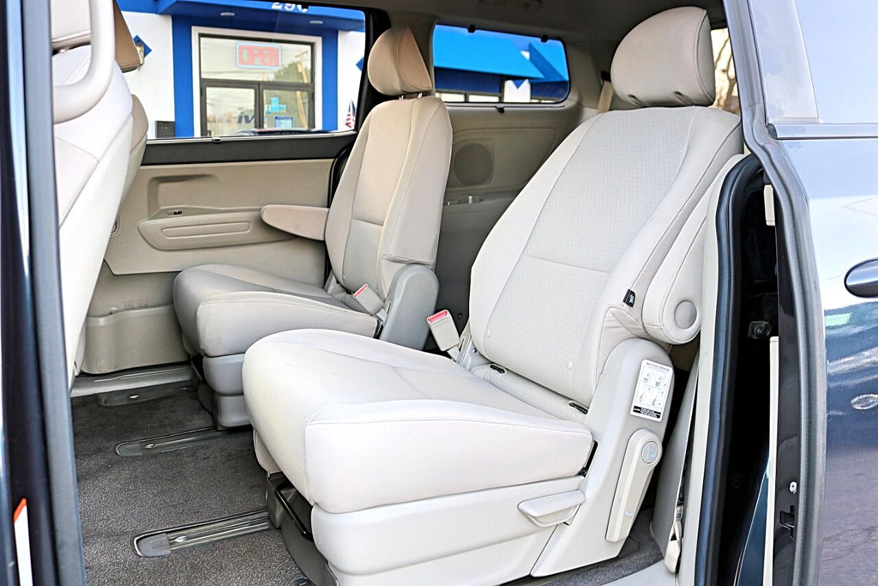 2016 Kia Sedona
