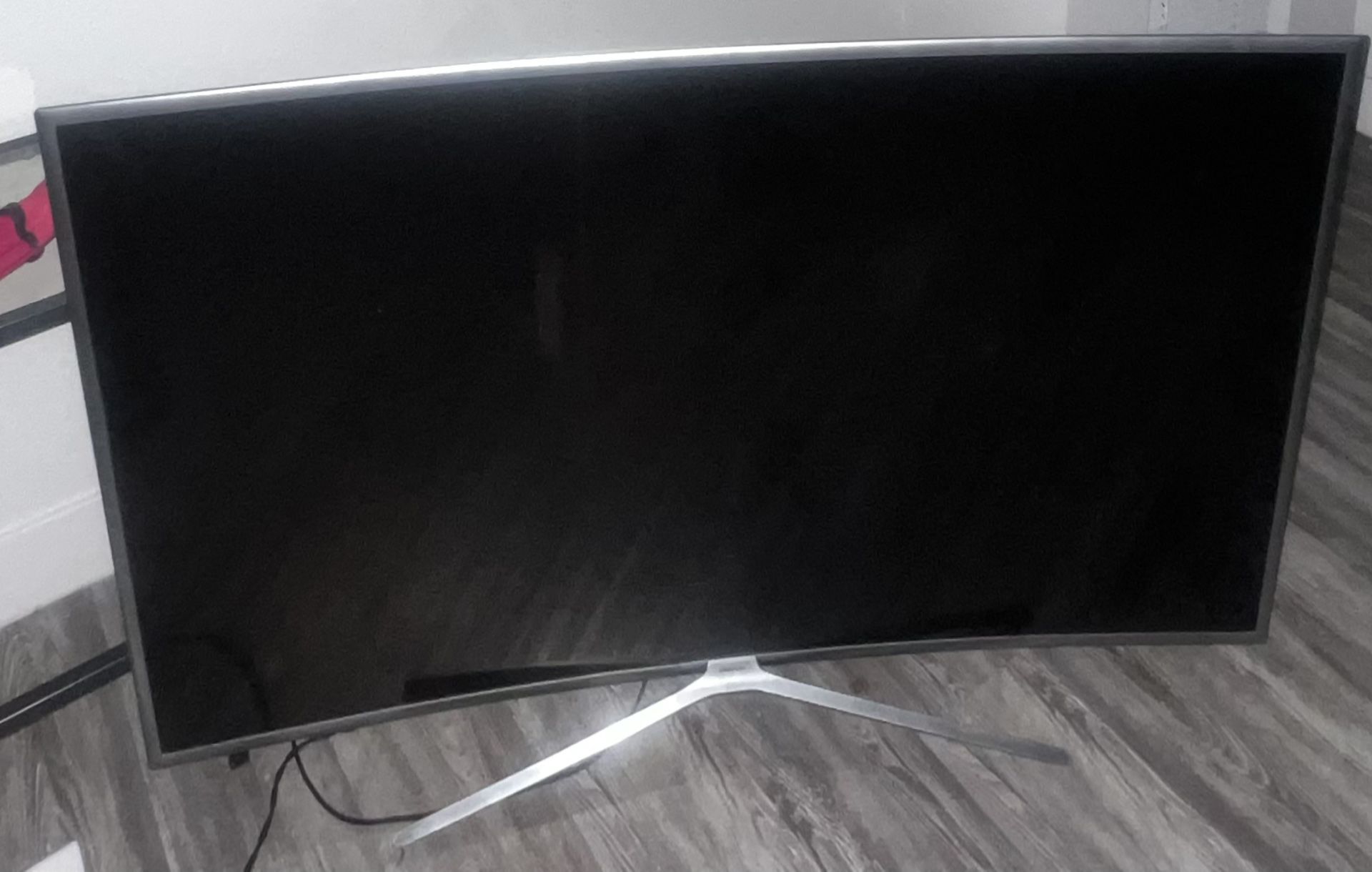 Samsung Curved 55-Inch Smart LED TV Working Condition No Remote 