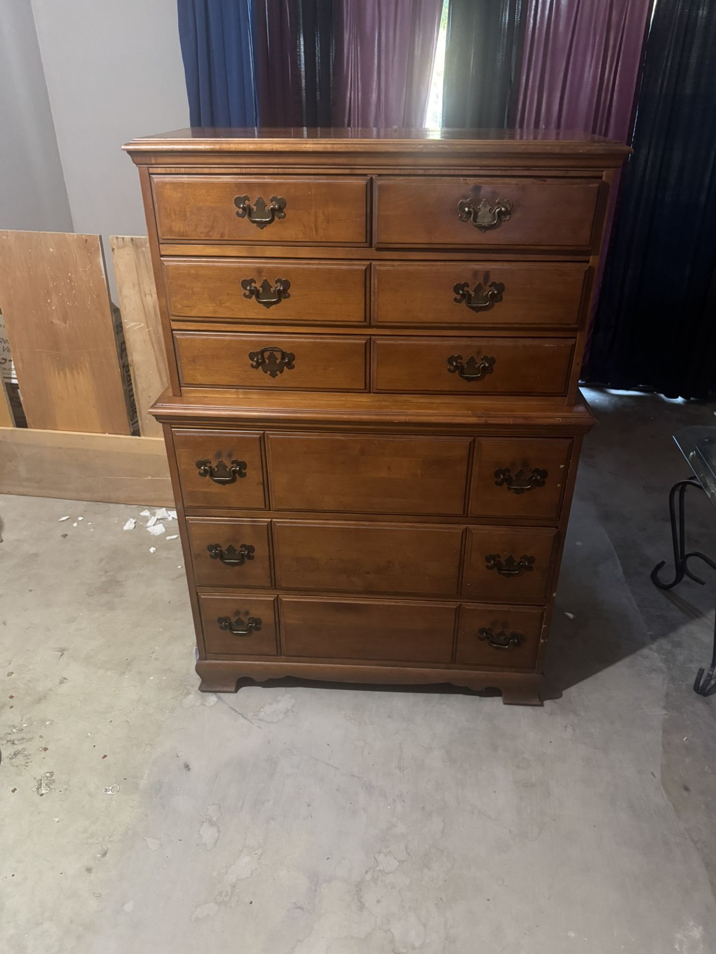7 Drawer Dresser La period Furniture Manufacturing.