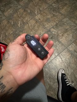 Wireless tattoo battery
