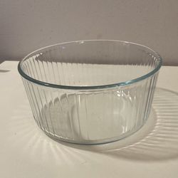 Pyrex France Clear Glass Ribbed Souffle Baking Dish Casserole 8 1/4” x 4”H
