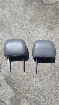 Silverado head rests