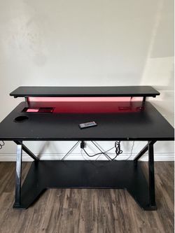 Gaming/work desk