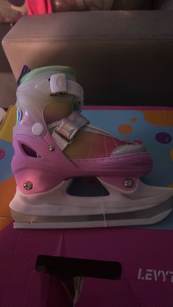 Ice skates ⛸️