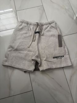 Essentials shorts Size Medium