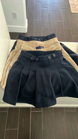 Girl’s uniform bottoms