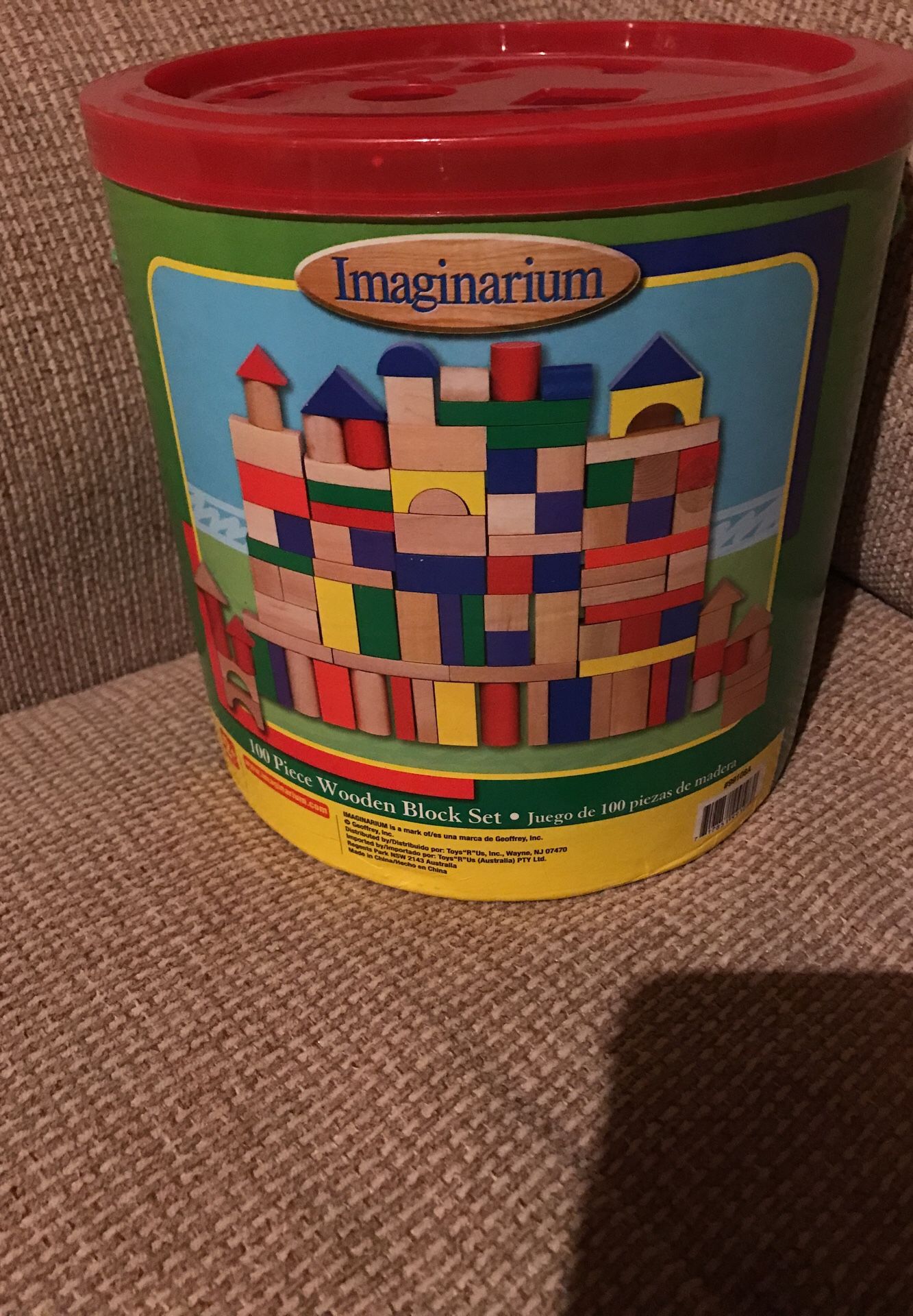 100 piece wooden block set