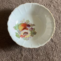 Old Castle Fruit Bowl