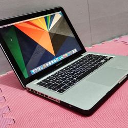 Apple MacBook Pro 13” display it5 Intel Processor 4GB RAM 500GB HDD STORAGE DRIVE $135 