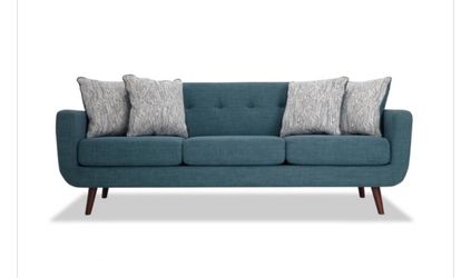Brand new sofa. 400 OBO