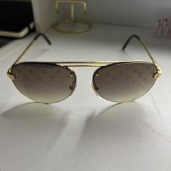 Louis Vuitton Sunglasses for Sale in Los Angeles, CA - OfferUp