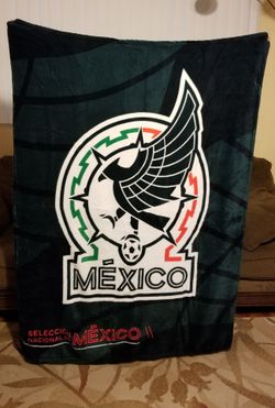 Mexico Fleece Throw Blanket 46"×60" $28 Each Cobijas Seleccion Nacional de Mexico 46"×60" $28 c/u
